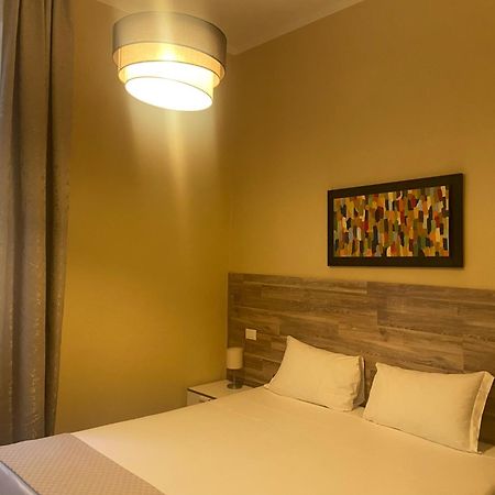 Paradise Inn Ливорно Экстерьер фото