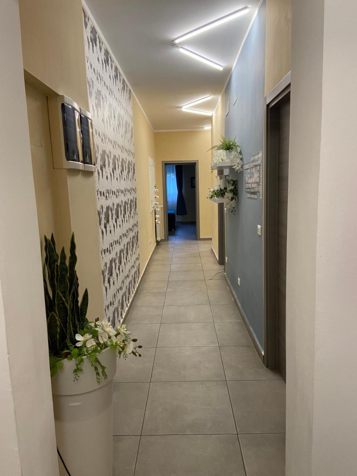 Paradise Inn Ливорно Экстерьер фото